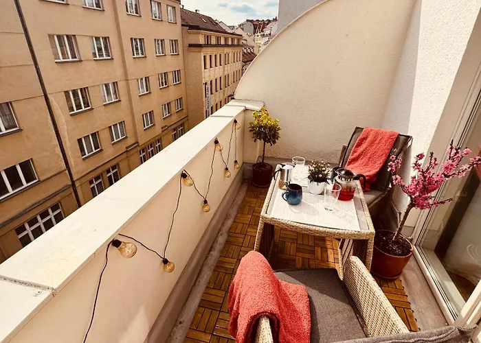 Daire Private Terrace In Heart Of *