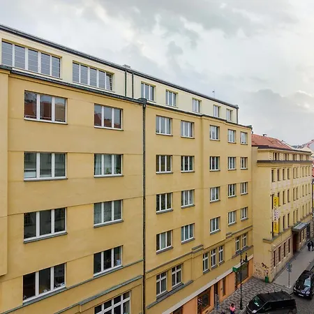 Air Conditioned Terrace Prag